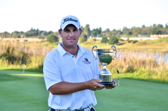 2019SAMAC DerekScullard Trophy